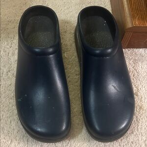 Klogs USA Slip Resistant Comfort Clogs Nursing Work Shoes Non Marking Black Sz10